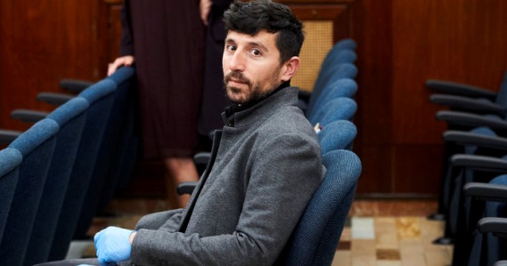 Alberto Torres, nuevo concejal de Santander, se convierte en el primer cargo público sordo de España. (eldiariocantabria.es)