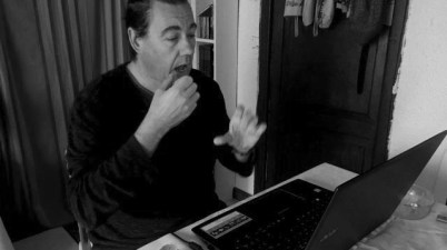 El doble aislamientos de las personas sordas en esta pandemia. (elperiodic.com)