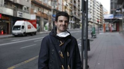 Leer los labios en tiempos de mascarillas. (Miguel Villa / lavozdegalicia.es)