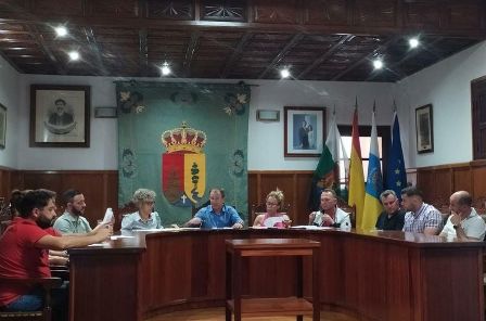 PP dice que CC en El Paso rechaza una moción para contar con intérprete de lengua de signos en plenos y actos municipales. (eldiario.es)