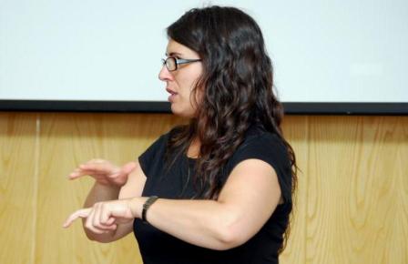 La ley del Cine incentivará las creaciones audiovisuales en lengua de signos. (servimedia.es)