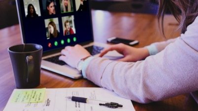 video-conference-5162927_640_ Jagrit Parajuli_Pixabay