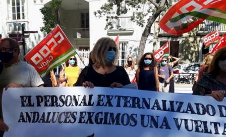 El personal externalizado de los centros escolares demanda a Educación realizarse pruebas Covid. (lavozdigital.es)