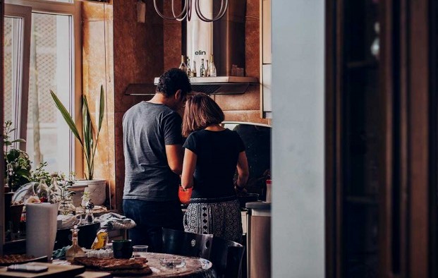 De l’angoixa a la tristesa: la pandèmia impacta en la salut mental de les persones que atén Càritas. (social.cat / AMIC)