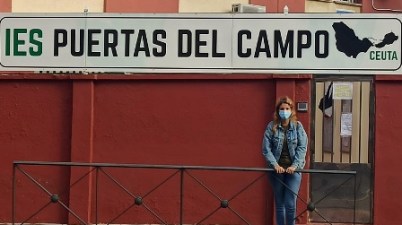 Una alumna sorda del IES Puertas del Campo denuncia sufrir discriminación por parte del MEFP. (elpueblodeceuta.es)