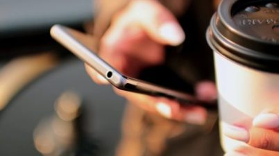 pexels-jéshoots-4831