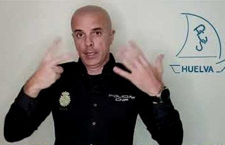 La Policía Nacional de Huelva expone las nuevas medidas contra el Covid-19 para personas sordas. (huelvainformacion.es)