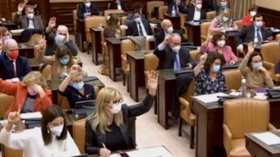 El Congreso insta al Gobierno a homologar las mascarillas para personas sordas. (consalud.es)
