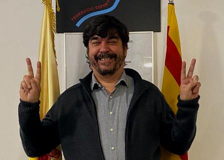 Santiago Poveda ha estat el candidat que ha guanyat les eleccions a la presidència de la Federació Esportiva de Sords de Catalunya. (lescroniques.com)