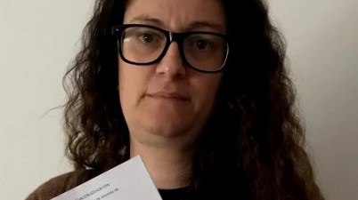 Carmen, suspensa en la Escuela Oficial de Idiomas por ser sorda: “Tengo el mismo derecho a formarme”. (niusdiario.es)